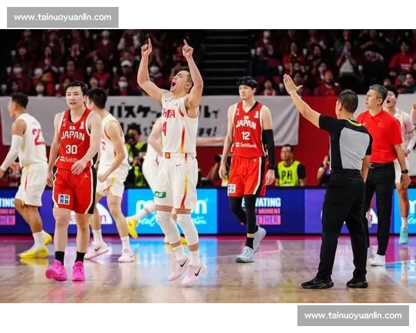 广东男篮对阵新疆男篮巅峰对决焦点战谁能笑到最后赛季关键一役引爆期待