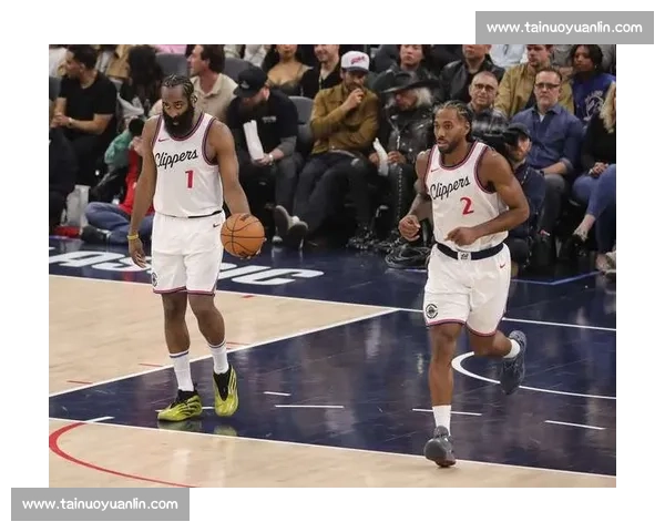 火箭对决快船直播焦点战哈登莱昂纳德巅峰碰撞看点全解析今夜不容错过